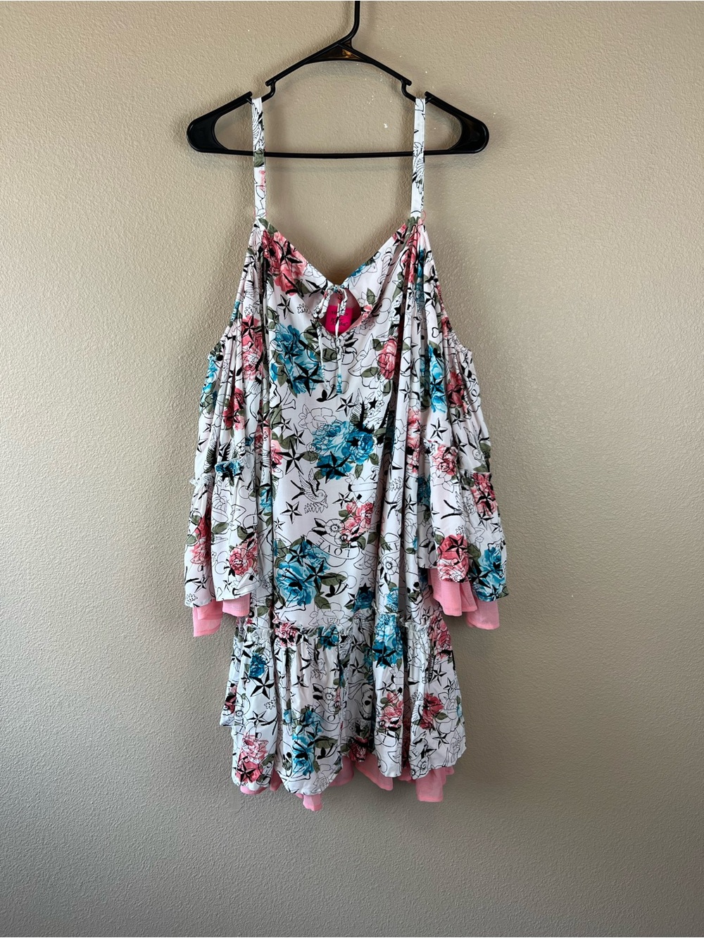 Betsey Johnson x Torrid Mini Challis Cold Shoulder Dress - Picture 2 of 12